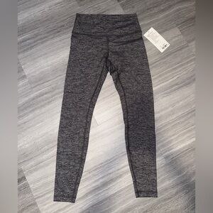 Women’s Lululemon Heather Gray Leggings, NWT, Size 8